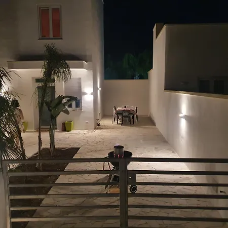 Tre Cuori Feriehus Torre Lapillo